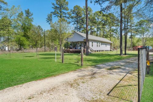 275 Pashun Ln, New Waverly, TX, 77358-3447 | Card Image