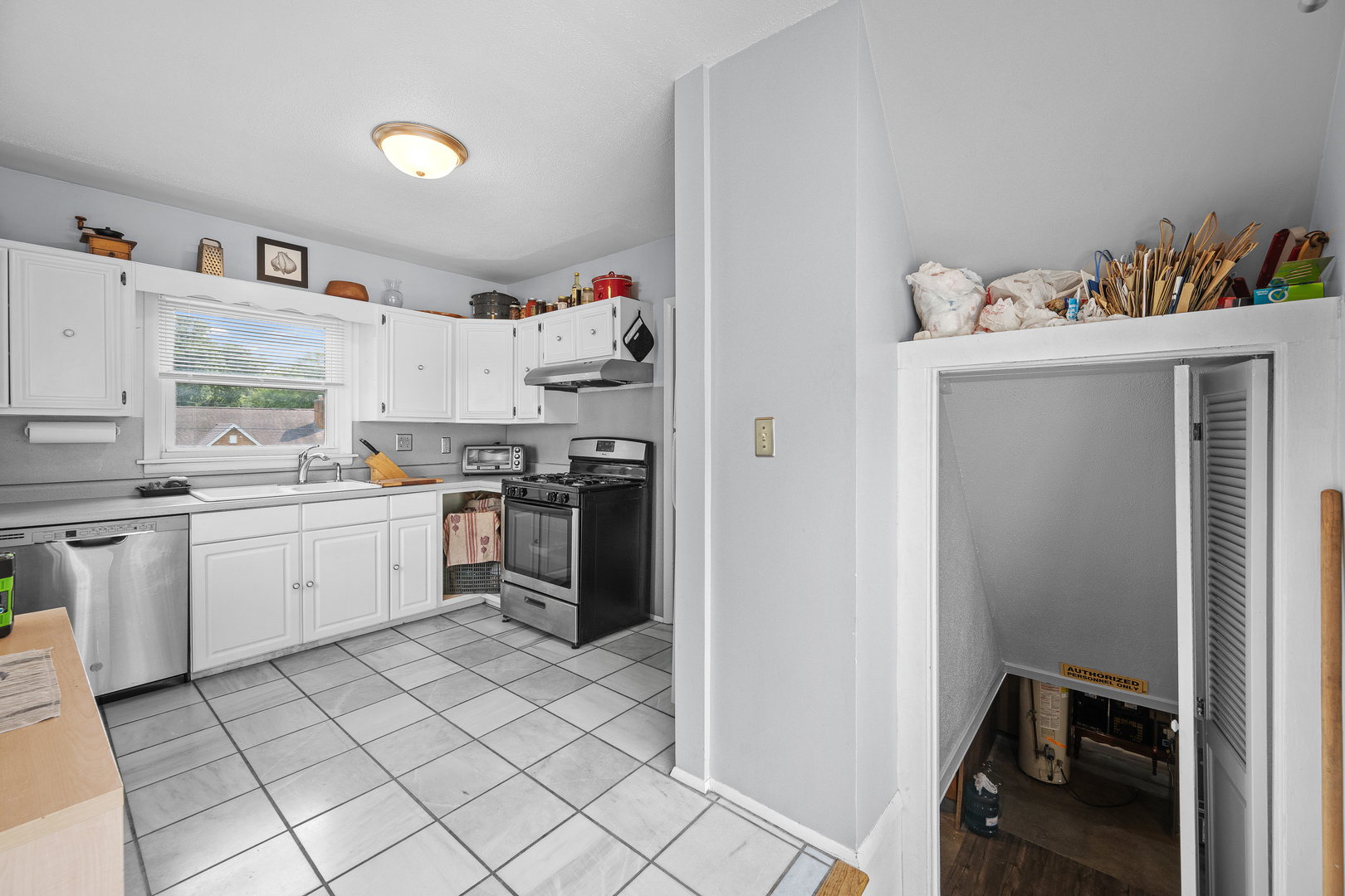 Residential in Rock Island 5