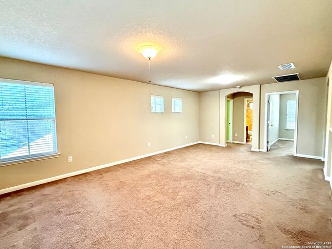 213 Ranch House Rd, House other with 5 bedrooms, 4 bathrooms and null parking in Cibolo TX | Image 9