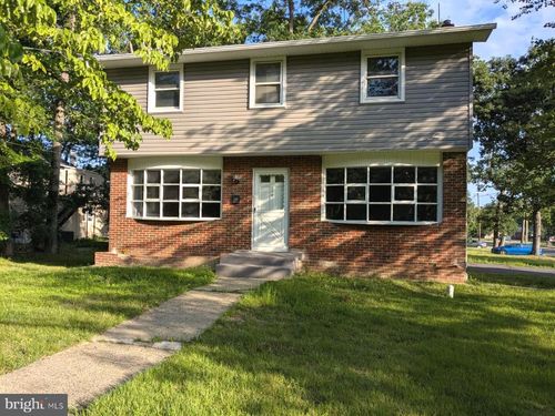 218 E Somerdale Rd, SOMERDALE, NJ, 08083-1106 | Card Image