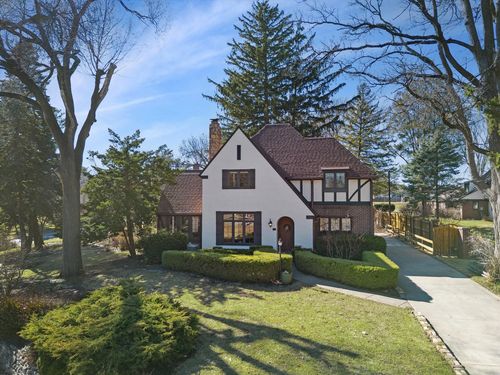 716 Terrace Dr, Clinton, IA, 52732-5419 | Card Image