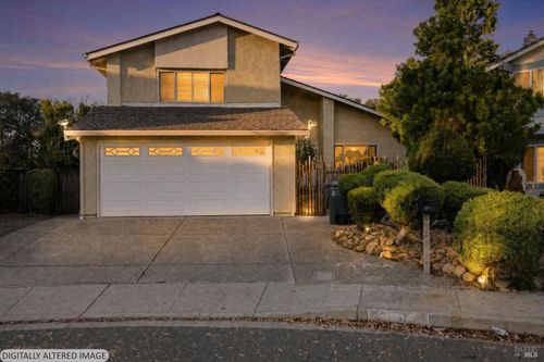 450 Masonic Court, Vallejo, CA, 94591 | Card Image