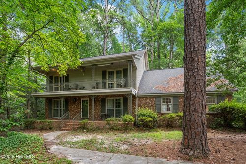 108 Dogwood Dr, Greenville, NC, 27834-6422 | Card Image