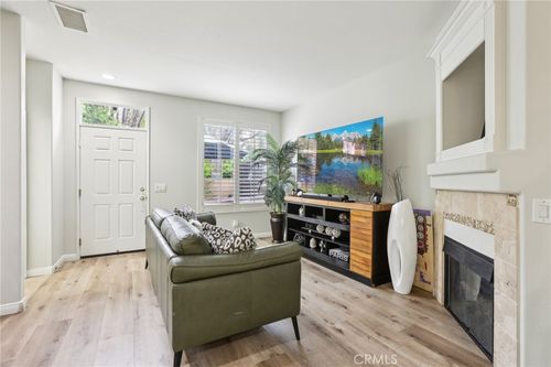 b-25781 Perlman Pl, Stevenson Ranch, CA, 91381 | Card Image