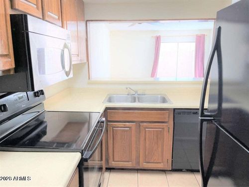 unit-7-4221 E Almeria Road, Phoenix, AZ, 85008 | Card Image