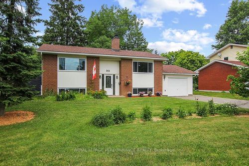 141 Abbotsford Rd, Kanata, ON, K2L1C6 | Card Image