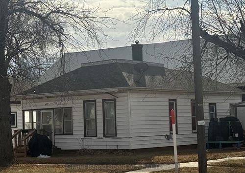 622 N Sycamore St, Grand Island, NE, 68801-4345 | Card Image