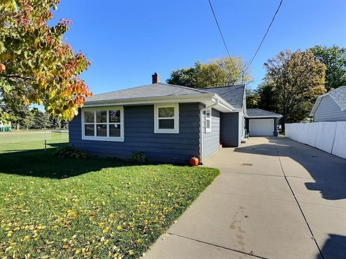 N9017 Lakeshore Drive, FRIENDSHIP, WI, 54979 | Card Image