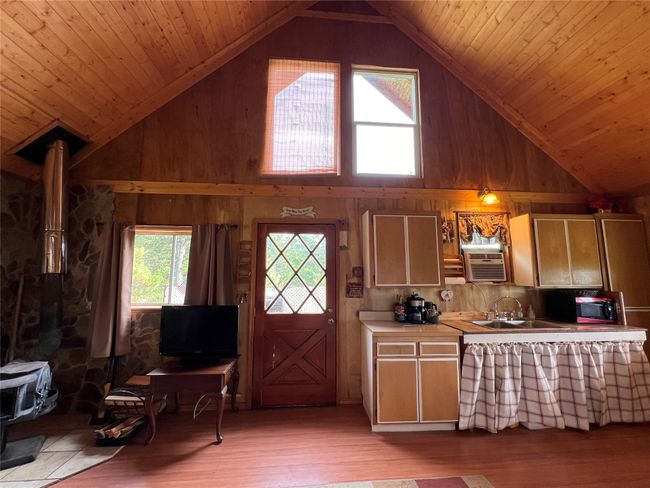 another inside view | Image 33