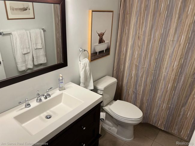 906 Neff Rd, House other with 2 bedrooms, 1 bathrooms and null parking in Grosse Pointe MI | Image 11