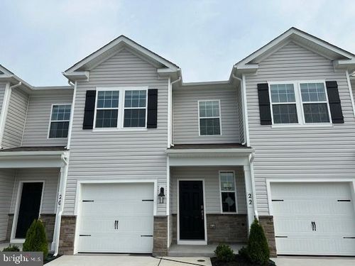 24 Windsor Ct, GETTYSBURG, PA, 17325 | Card Image