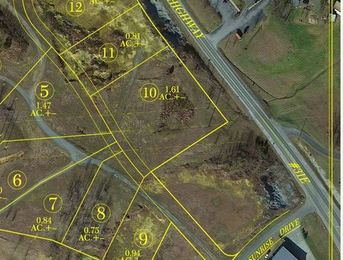 5297 Highway 31 E, Westmoreland, TN, 37186-2327 | Card Image