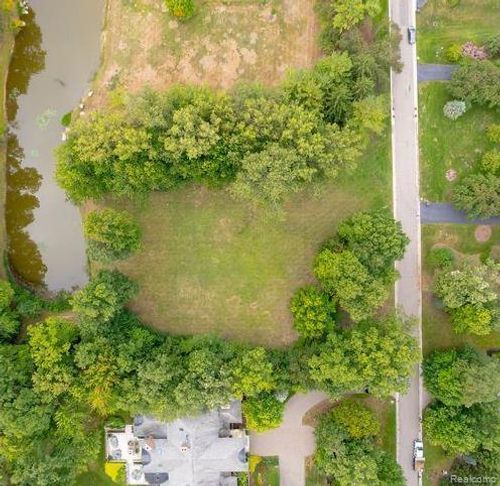 0000 Woodlynne Dr, Franklin, MI, 48025 | Card Image