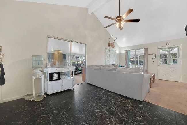 5563 Eagleview Dr, House other with 2 bedrooms, 1 bathrooms and null parking in Mountain Ranch CA | Image 11