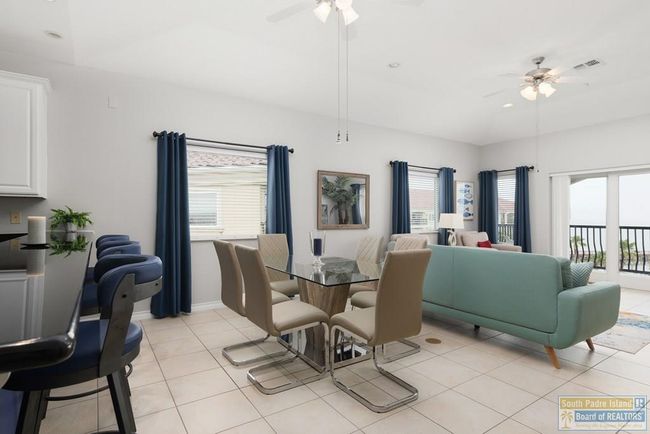 1404 - 301 E Houston St, Condo with 3 bedrooms, 2 bathrooms and null parking in Port Isabel TX | Image 5
