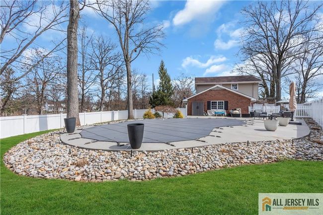 110 Oak Dr, House other with 4 bedrooms, 3 bathrooms and null parking in Middlesex NJ | Image 44