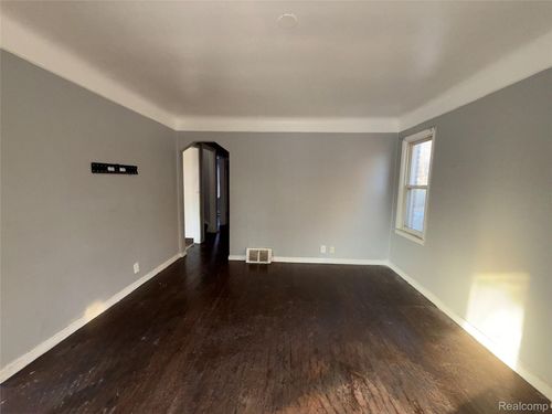 14119 Edmore Dr, Detroit, MI, 48205-1257 | Card Image