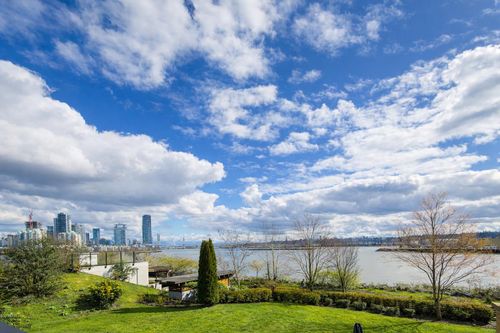 206-220 Salter St, New Westminster, BC, V3M0H4 | Card Image