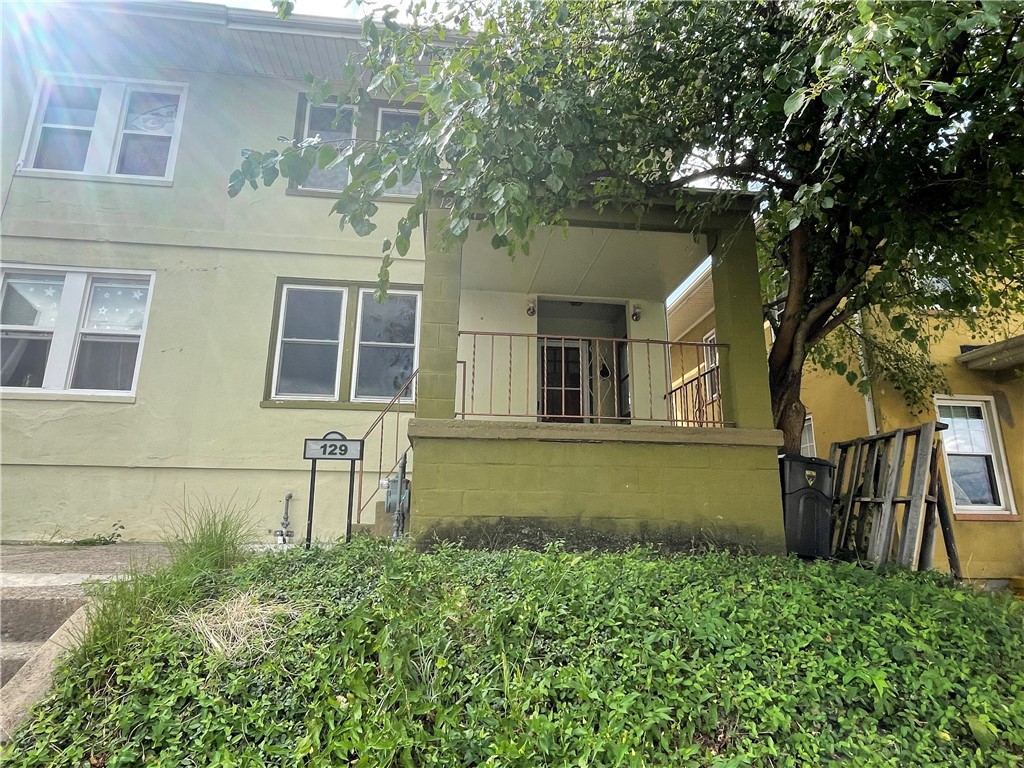 Modisette Ave, Donora, PA 15033