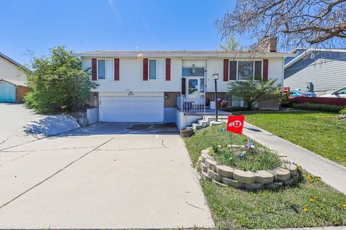 2855 W Bedford Rd, West Valley City, UT, 84119-5807 | Card Image