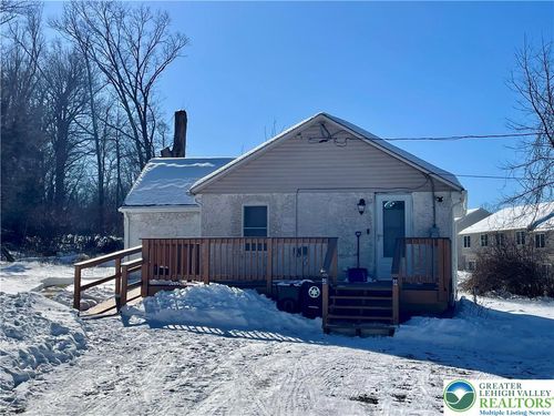 1264 Tilghman St, Emmaus, PA, 18049-3530 | Card Image