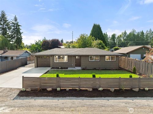 11703 Se 160th St, Renton, WA, 98058-5319 | Card Image