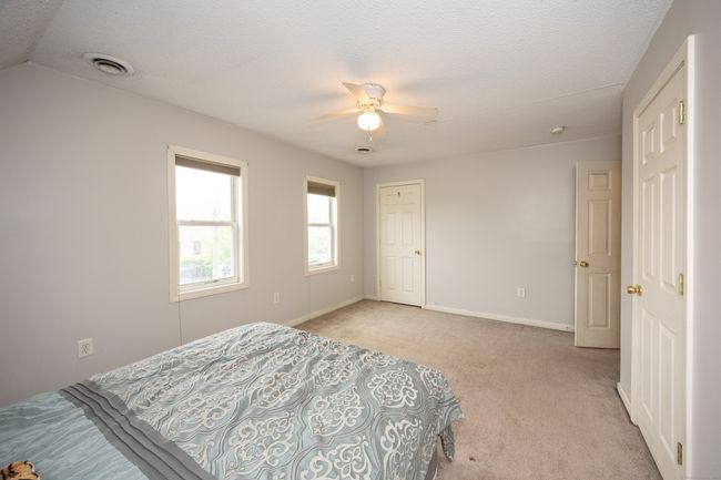 32 High St, House other with 4 bedrooms, 2 bathrooms and 4 parking in Killingly CT | Image 16