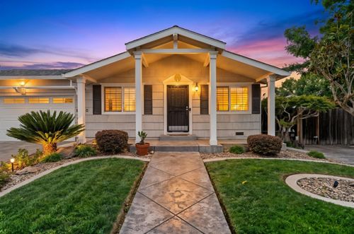 5510 Hesper Way, Carmichael, CA, 95608-0445 | Card Image
