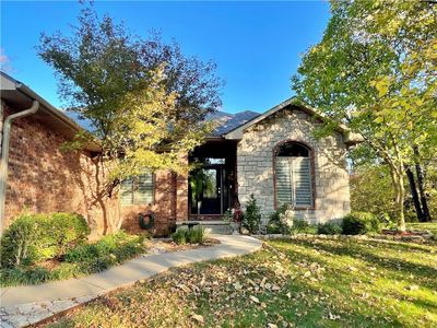 907 Tanglewoods Lane, House other with 4 bedrooms, 3 bathrooms and null parking in Pittsburg KS | Image 3