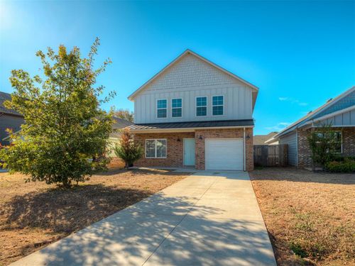 513 N Main St, Arcadia, OK, 73007-9147 | Card Image