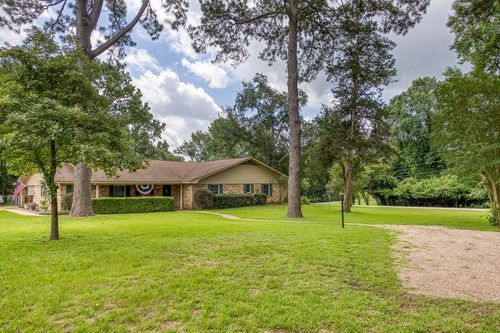 402 Maverick Dr, Palestine, TX, 75801-4755 | Card Image