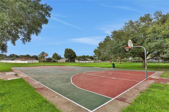 2556 Arborwood Dr, House other with 4 bedrooms, 2 bathrooms and null parking in Valrico FL | Image 42