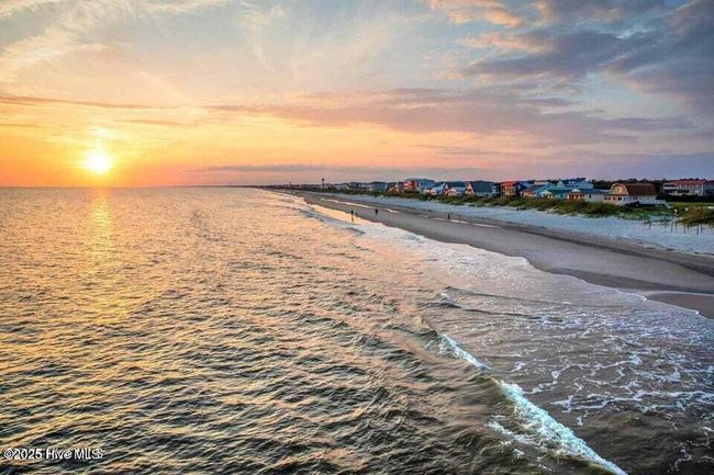 115 Ne 7 Th St, House other with 3 bedrooms, 2 bathrooms and null parking in Oak Island NC | Image 54