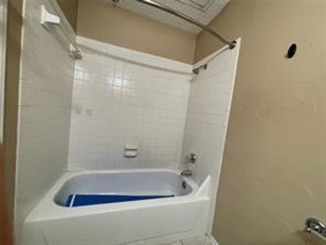 APT-423 - 1700 Amelia Ct, Condo with 2 bedrooms, 2 bathrooms and null parking in Plano TX | Image 9