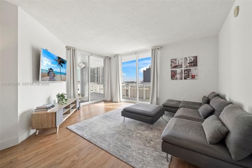 apt-1207-275 Ne 18th St, Miami, FL, 33132-1225 | Card Image