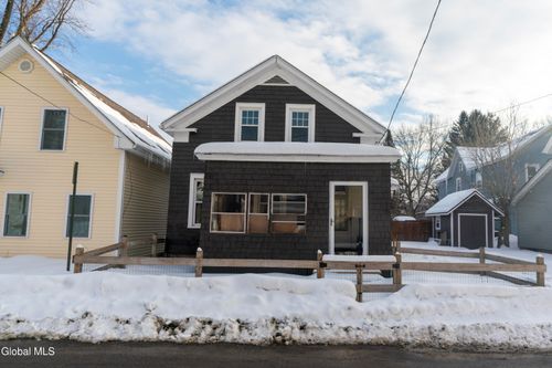 11 Moon St, Fort Edward, NY, 12828-1909 | Card Image