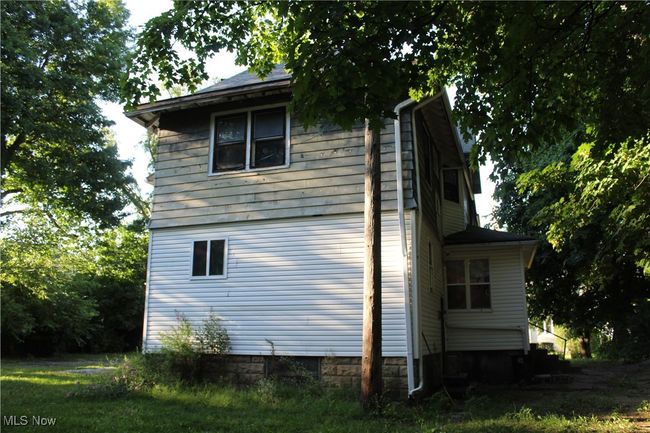 234 W 50 Th St, Home with 5 bedrooms, 4 bathrooms and null parking in Ashtabula OH | Image 11