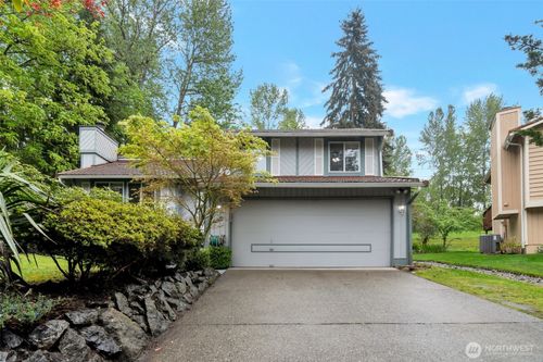 1132 S 22nd Ct, Renton, WA, 98055-4353 | Card Image