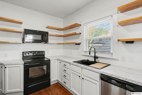 2729 N 46th St, Lincoln, NE, 68504-2602 | Card Image