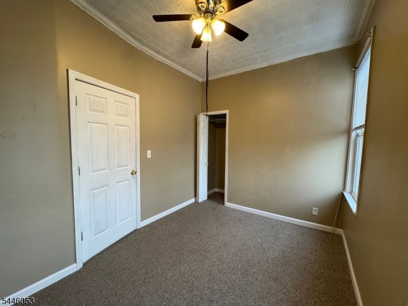 Residential Lease in Harrison Town 4