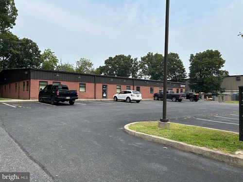 1019 Industrial Dr, West Berlin, NJ, 08091-9136 | Card Image