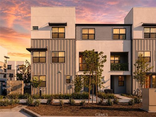31-4061 E Luna Paseo, Ontario, CA, 91764 | Card Image