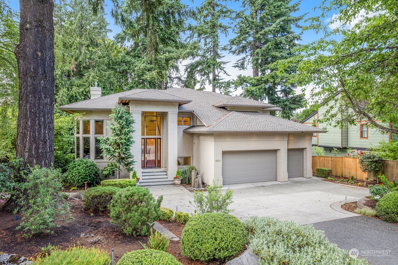 72nd St, Mercer Island, WA 98040