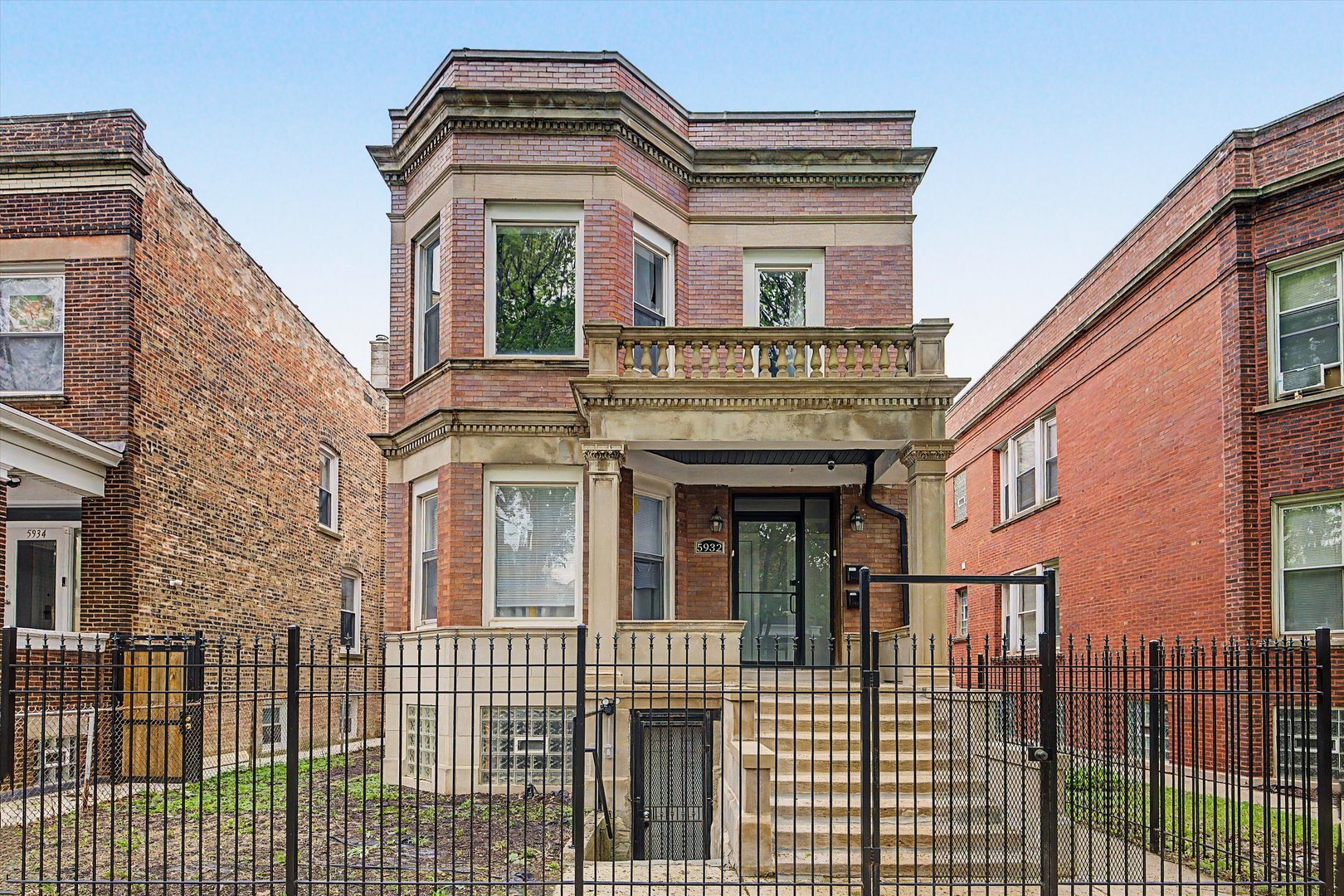 Residential Income in Chicago 5