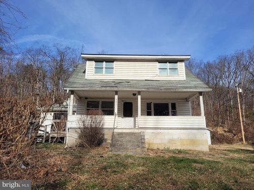 9492 Cumberland Rd, SPRINGFIELD, WV, 26763-5608 | Card Image