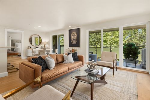 301-2334 Thorndyke Ave W, Seattle, WA, 98199-3566 | Card Image