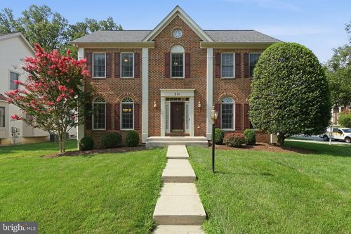 311 Flannery Ln, SILVER SPRING, MD, 20904-1267 | Card Image