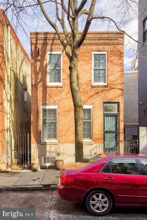 1807 Pemberton St, PHILADELPHIA, PA, 19146-1823 | Card Image