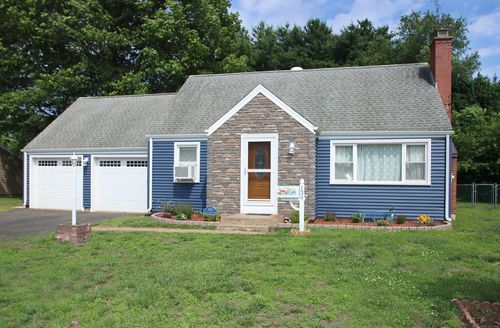 134 Valley Crest Dr, Wethersfield, CT, 06109-3771 | Card Image