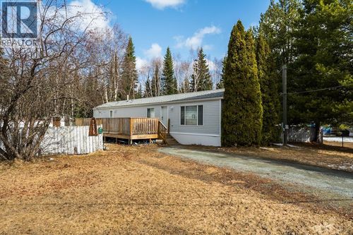 7235 Taft Dr, Prince George, BC, V2K2R4 | Card Image